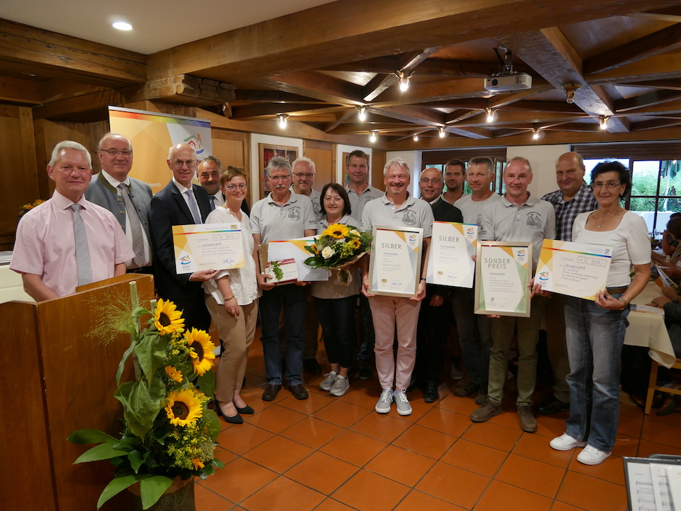 Silbermedaille und Sonderpreis für Lennesrieth