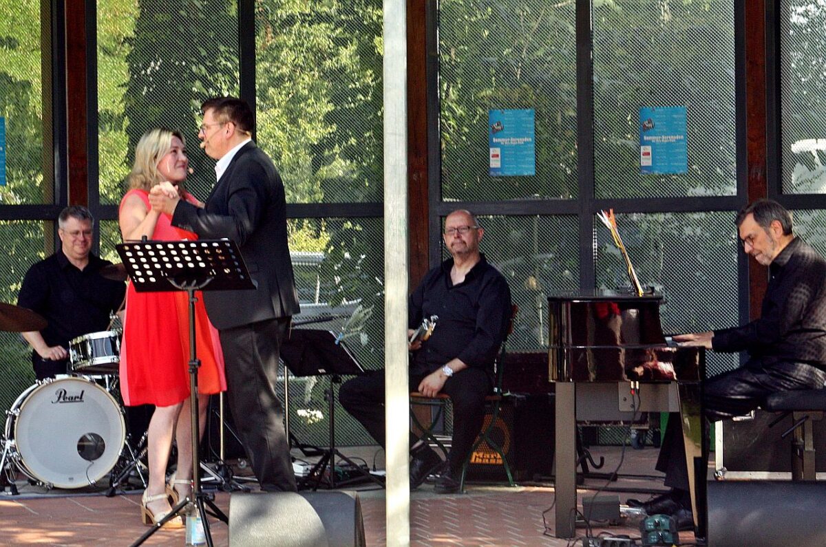 Viel Nostalgie bei den Serenaden im Max-Reger-Park
