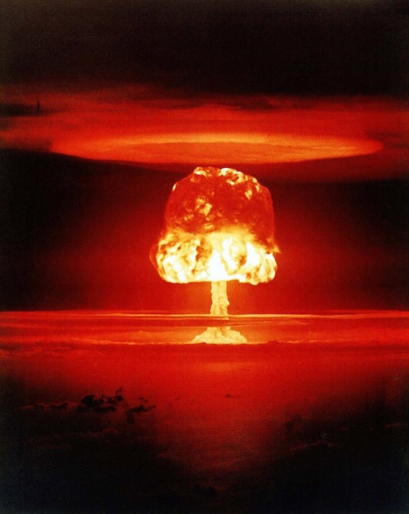 Greenpeace erinnert an die Atomwaffenabwürfe