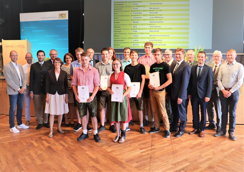 Nach dreijähriger Ausbildung: 27 Junglandwirte freigesprochen