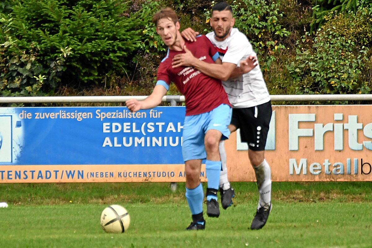 A-Klasse Ost: SpVgg Pirk und VfB Rothenstadt weiter Kopf an Kopf an der Spitze