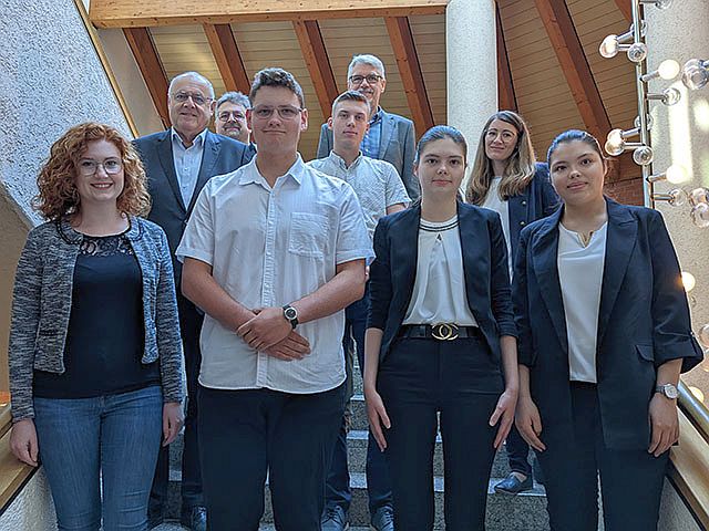 Nachwuchs tritt Dienst bei der Stadt Weiden an
