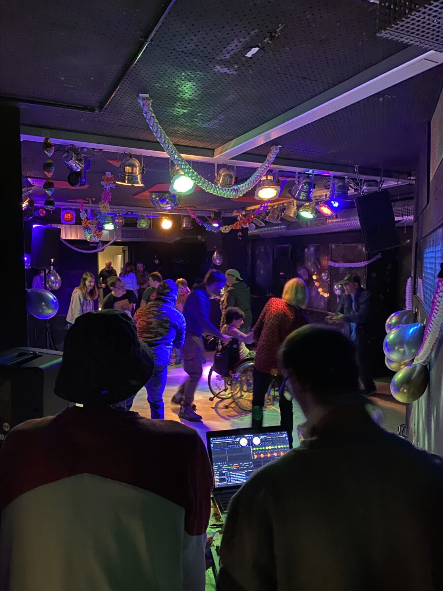 Bei der inklusiven Juz-Party sind alle Willkommen