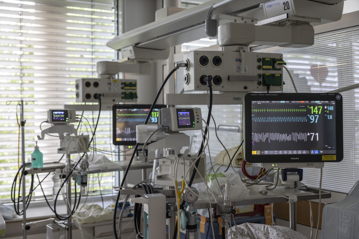 Patient mit Lungenembolie lehnt Behandlung ab – Jetzt will er 360.000 Euro