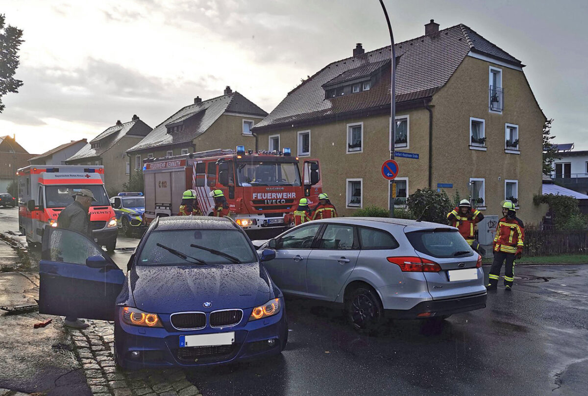 Mehrere Verletzte nach Kollision in Kemnath