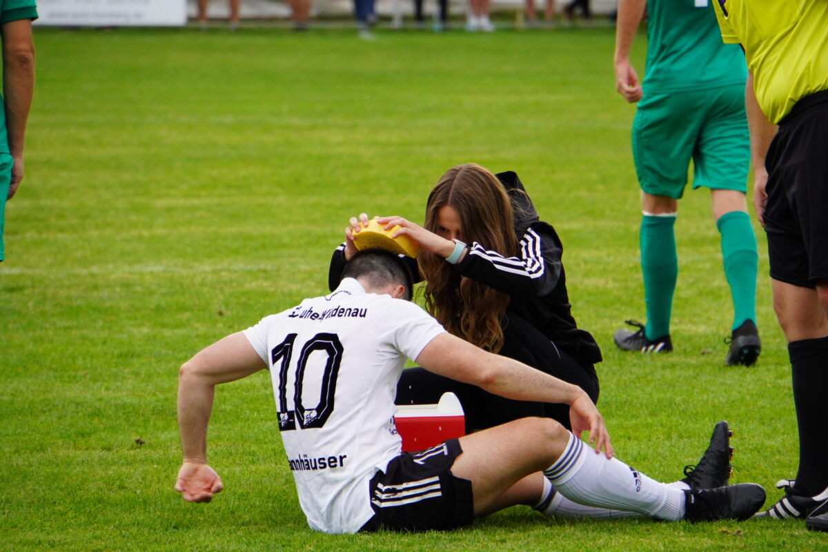 Tabellenführer SC Luhe-Wildenau nimmt die Hürde beim Neuling FC Weiden Ost