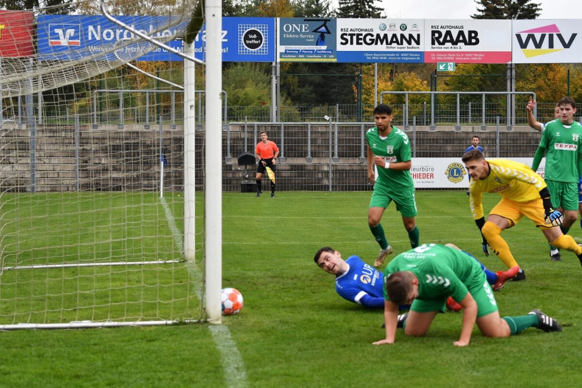 SpVgg SV Weiden lässt sich nach 2:0-Führung die Butter noch vom Brot nehmen