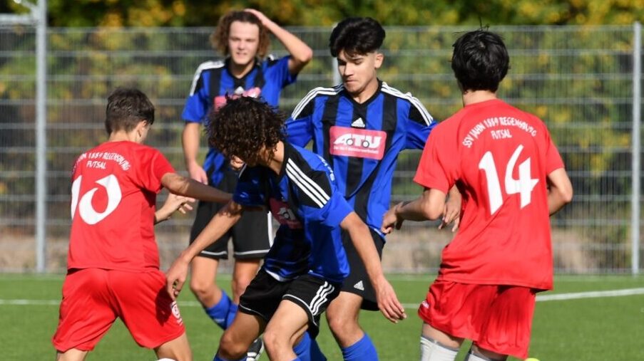 SpVgg SV Weiden: U 17 feiert zwei souveräne Siege und trifft noch siebenmal Aluminium