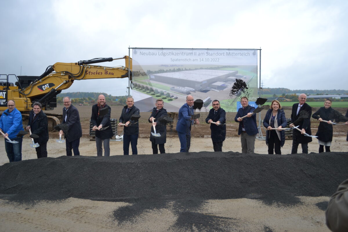 Spezialglashersteller Schott baut neues Logistikzentrum in Mitterteich