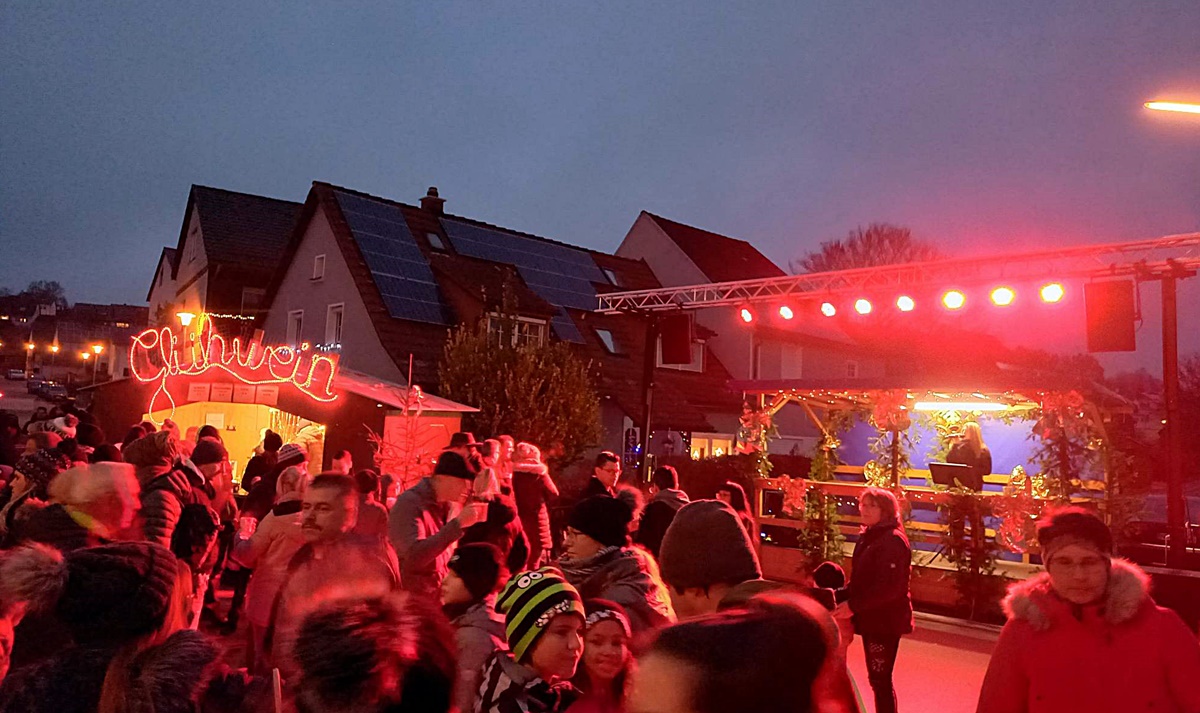 Jubiläumsmarkt in Pressath zog die Besucher an
