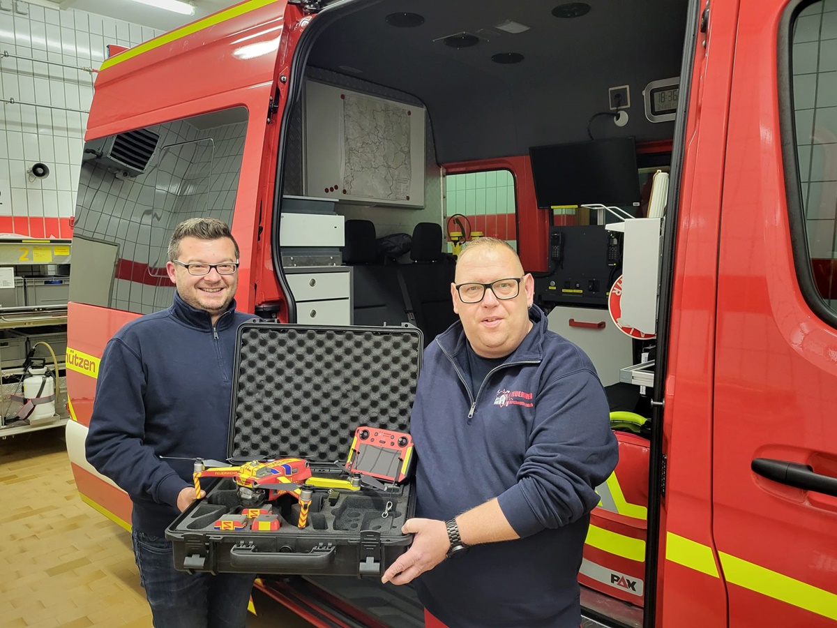 „Die Feuerwehr Kirchenthumbach hebt ab“