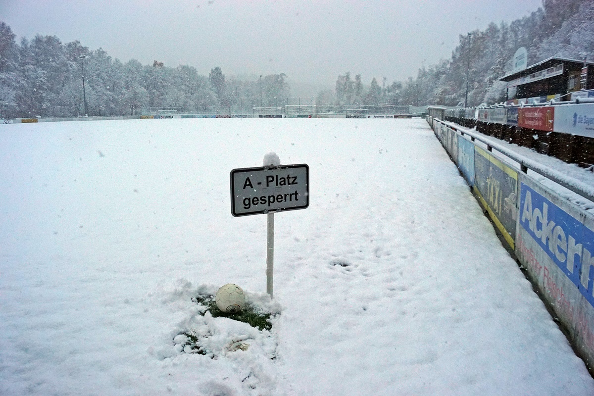 Wintereinbruch wirbelt Spielplan durcheinander