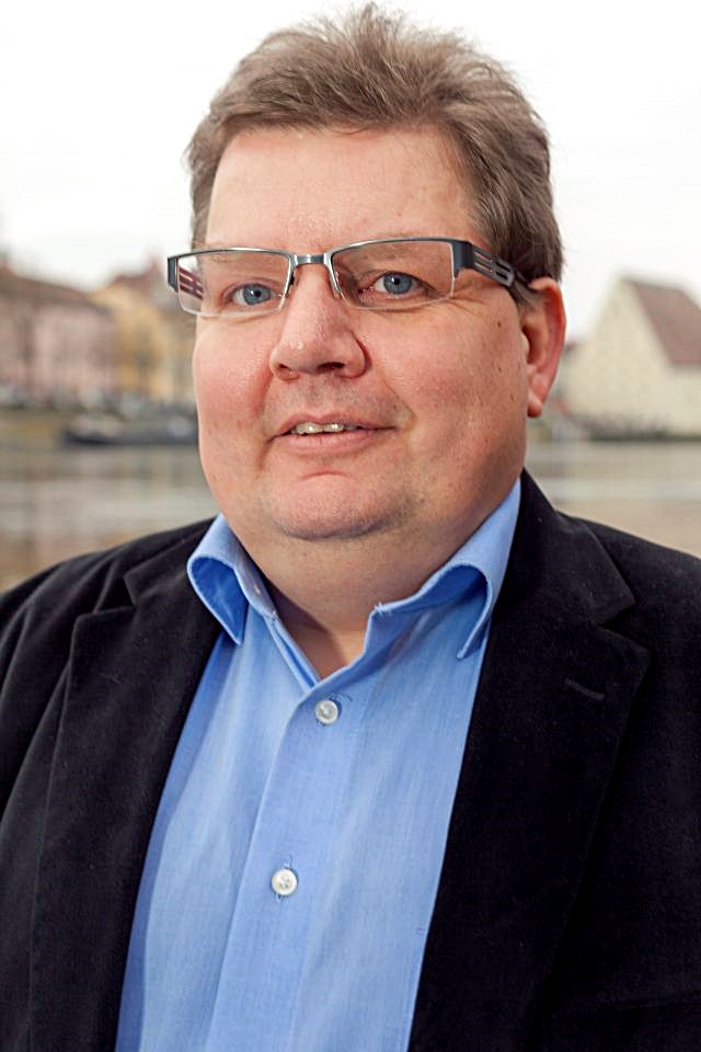 Verrat an Deutschland: ÖDP-Vorsitzender rügt CETA-Abkommen