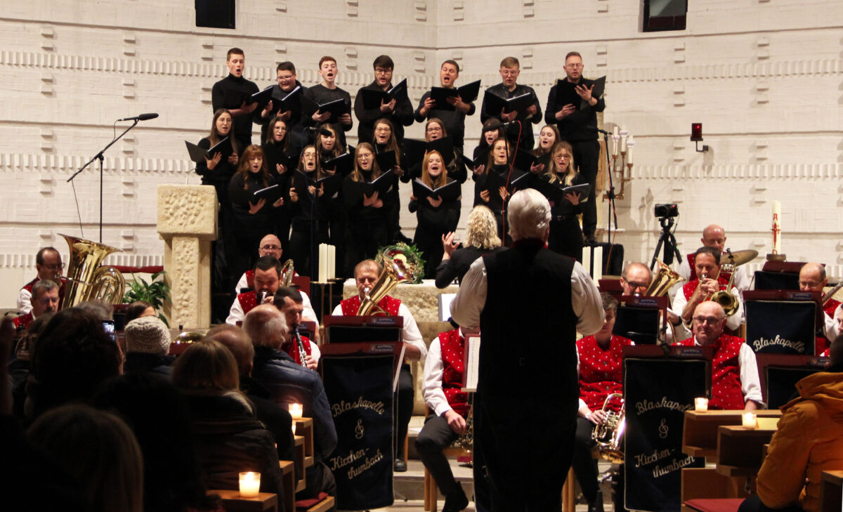 Musikerlebnis der Extraklasse begeistert in Kirchenthumbach