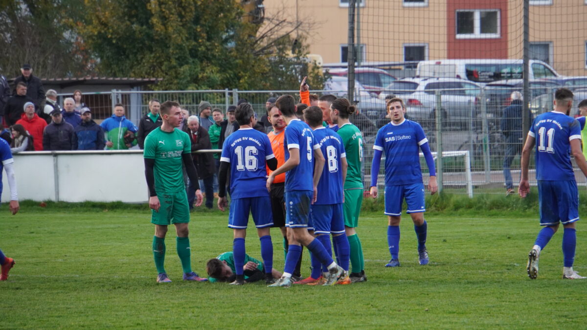 Elfmeter- und Kartenfestival beim Derby FC Weiden Ost – SpVgg SV Weiden II