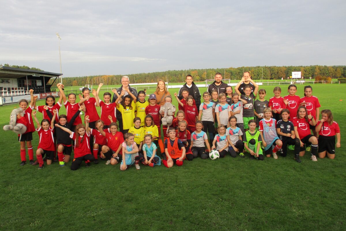 Minifußball-Tag für Mädchen