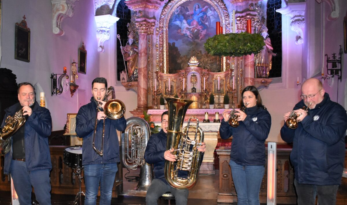 Weihnachtsfilmhits und Festmusik auf hohem Niveau