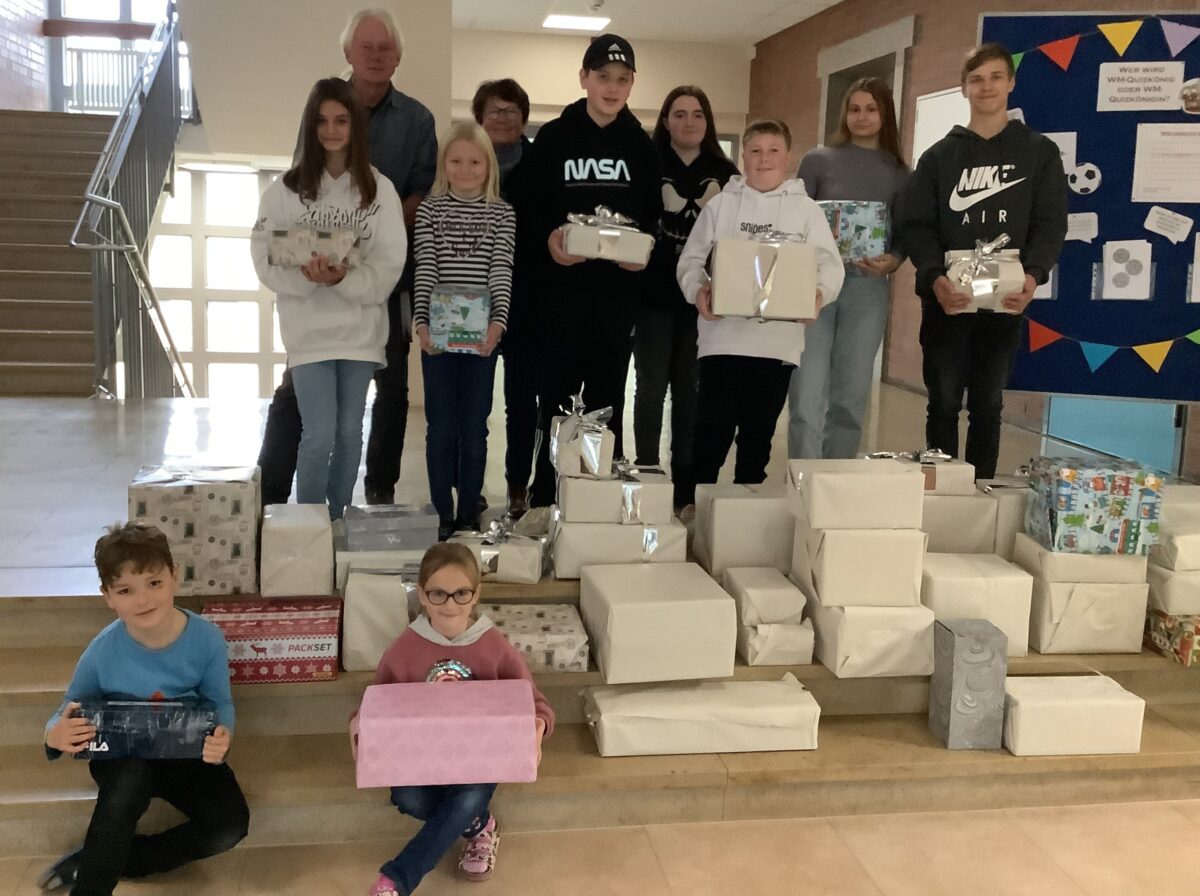 Für das Leben und die Hoffnung: Grund- und Mittelschule Pressath packt Pakete für Bosnien