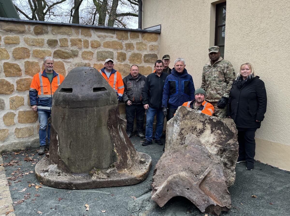 Tonnenschwere Westwall-Exponate zum Geburtstag