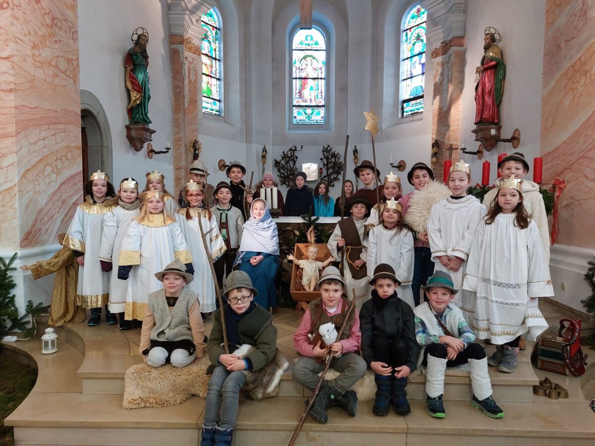 Die frohe Weihnachtsbotschaft, erzählt von Kindern