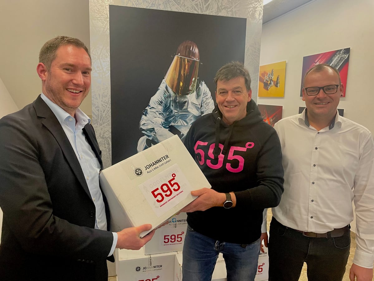 595 Solutions sammeln für Weihnachtstrucker