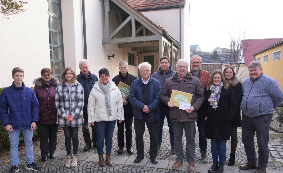 Erlöse aus der Weihnachtszeit für den guten Zweck gespendet