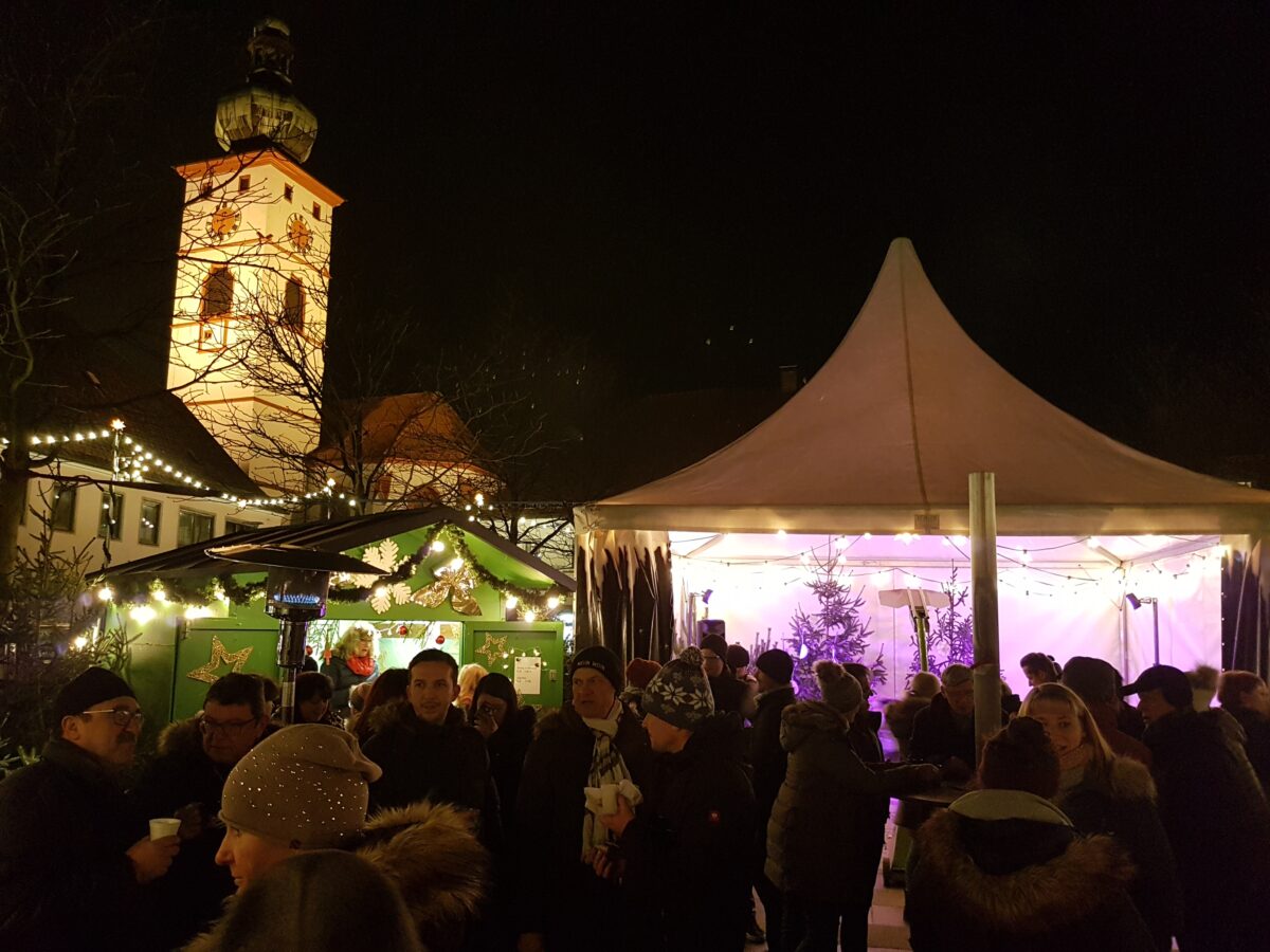 Mit Betthupferl-Geschichten Weihnachten einläuten
