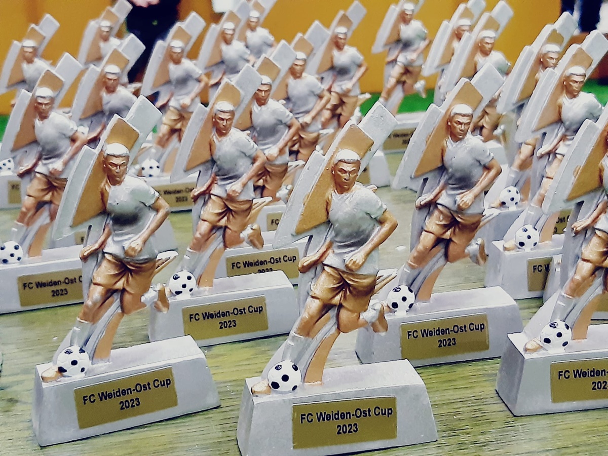 Hallenfußballwoche beim FC Weiden Ost: Die Region zu Gast bei Freunden