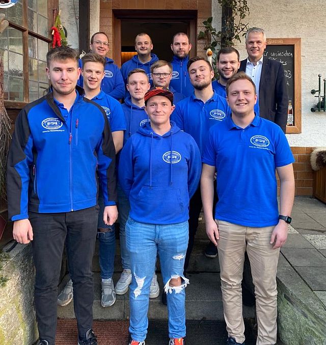 Viel zu tun für die Burschen in Flossenbürg