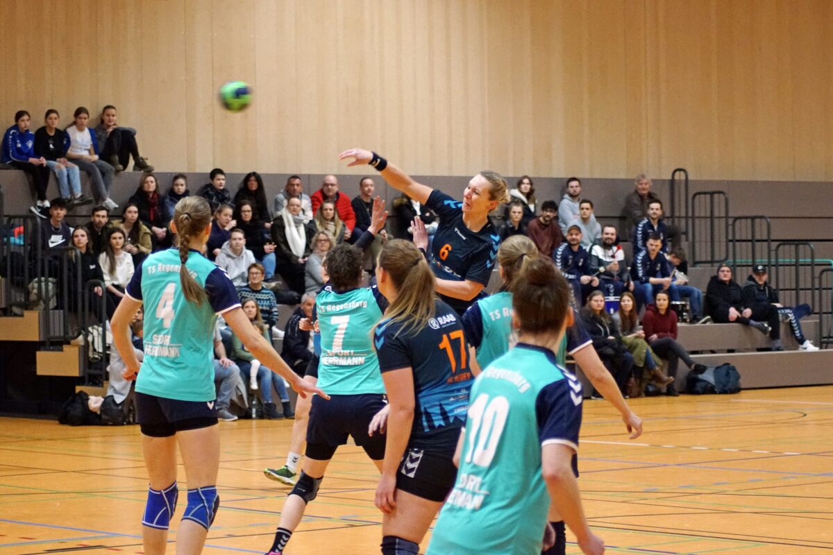 Weidener Handball-Damen reisen zum Spitzenduell nach Forchheim