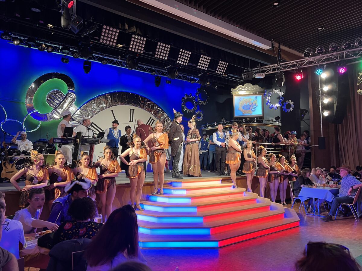 Rosenmontagsball in Vohenstrauß ein voller Erfolg