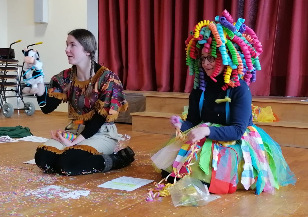 Feiern und beten: Der Fasching hält Einzug in die Kirche