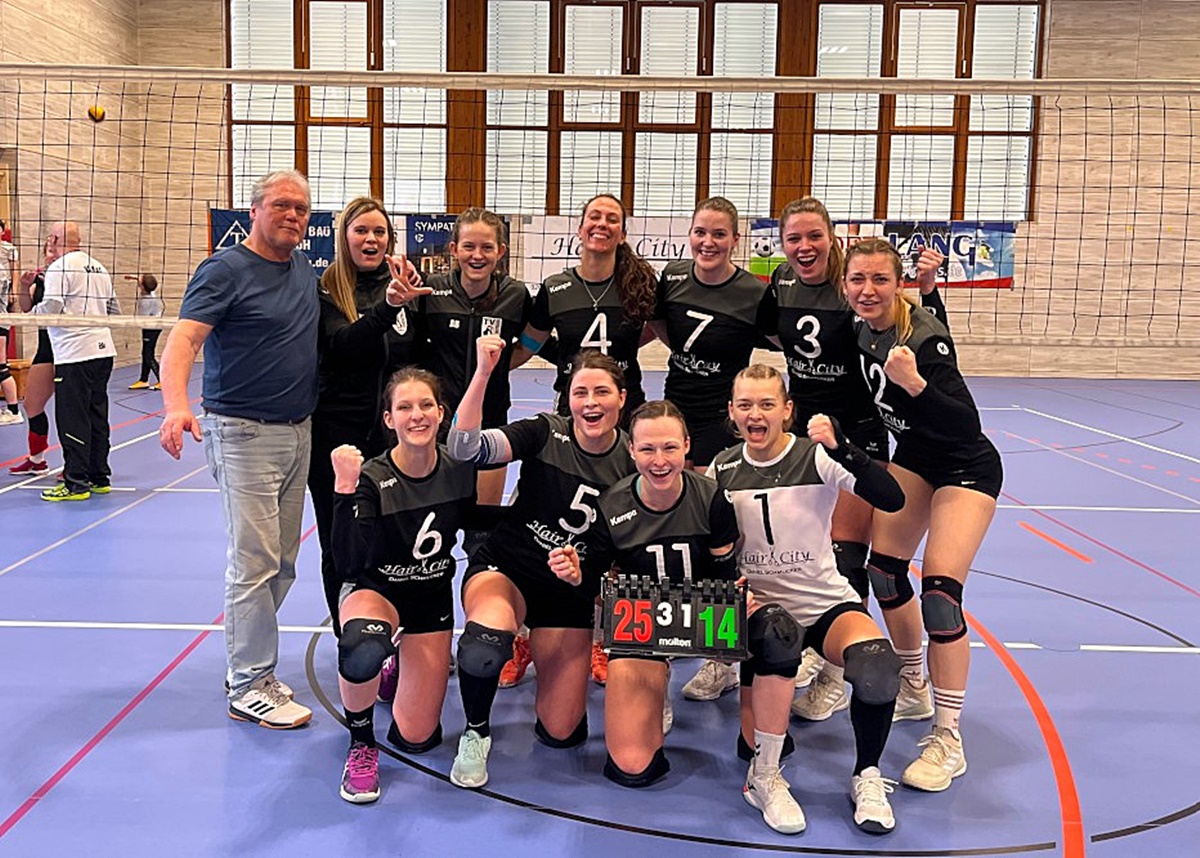 Vohenstraußer Volleyballdamen feiern zwei hart umkämpfte und verdiente Siege
