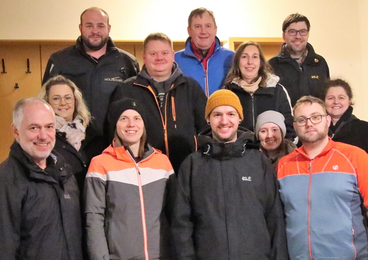 Endlich wieder vor Publikum: Winterkrimi und Wirtshaustheater