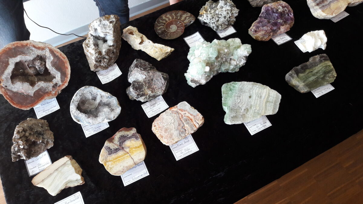 Die Schätze der Erde: Mineralien- und Fossilienbörse an der KTB