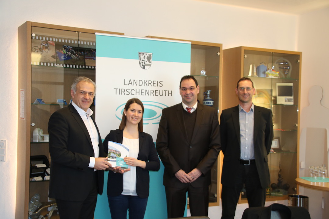Neue Abteilungsleiterin stattet Landrat einen Besuch ab