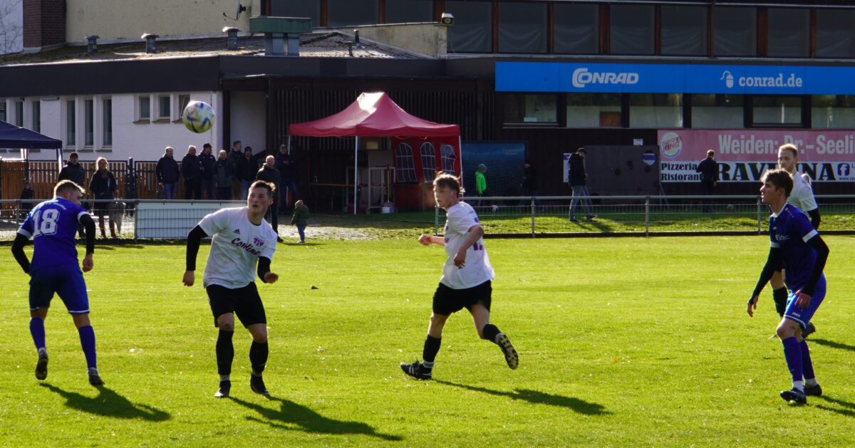 Bezirksliga Nord: SpVgg SV Weiden II wacht erst in der zweiten Halbzeit auf