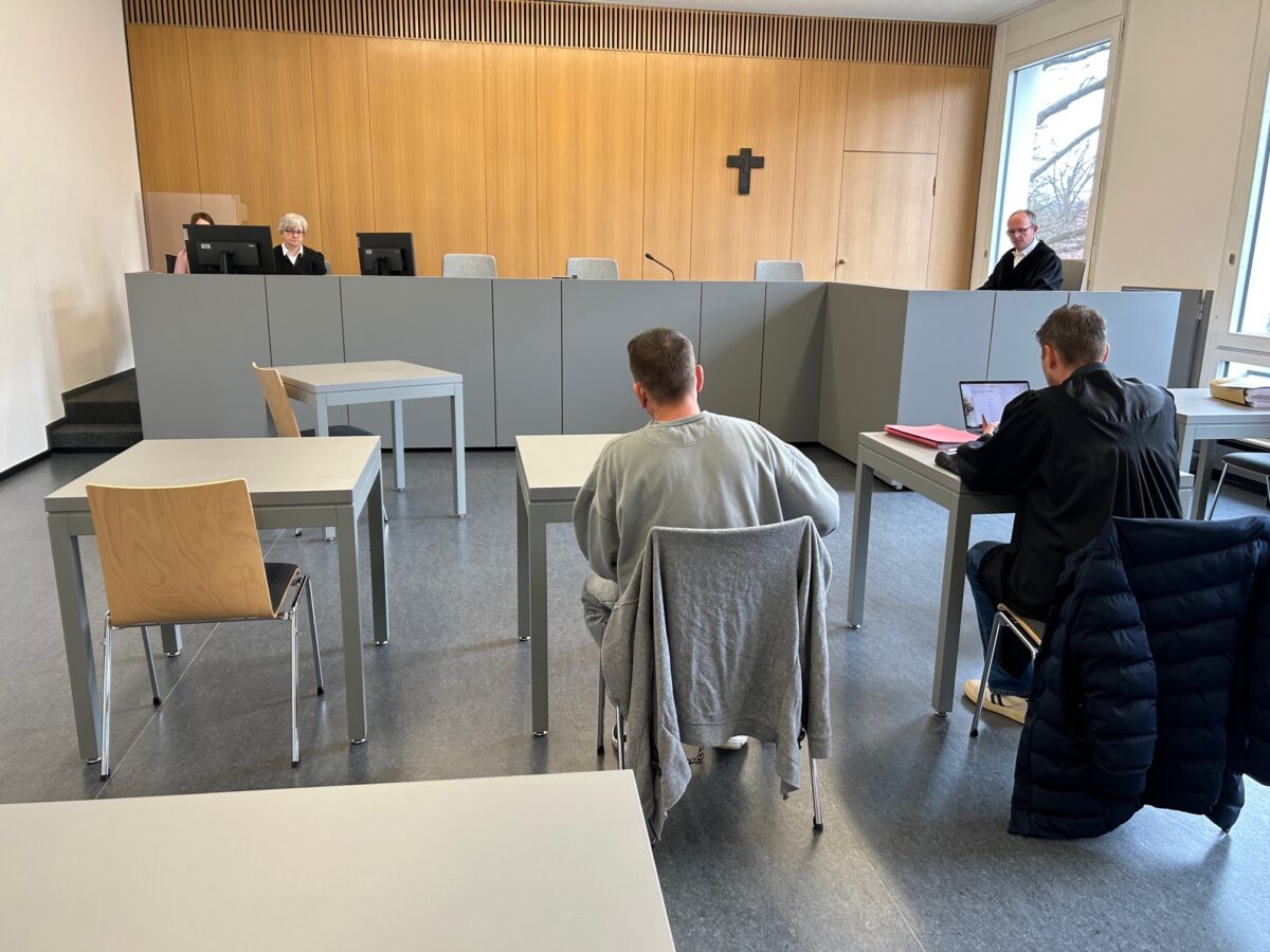 Ex-Verlobte vor Gericht: „Er hatte den Wahnsinn in den Augen“