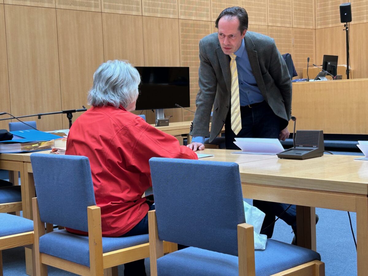 Degen-Attacke: Psychiater rät zu Unterbringung – Rückfallgefahr noch zu groß