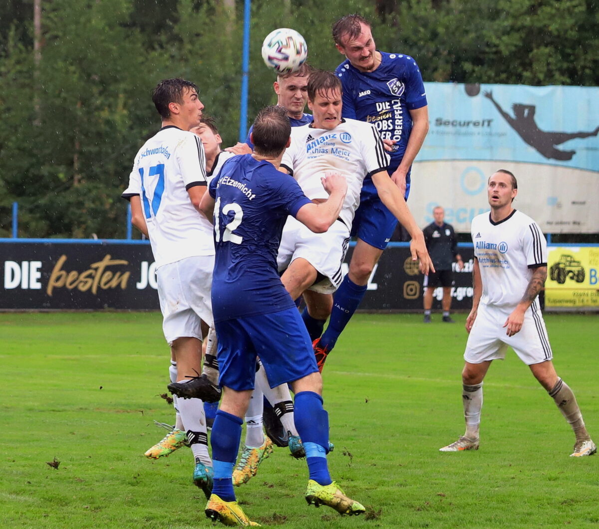 Bezirksliga Nord: Setzt sich Spitzenreiter SC Luhe-Wildenau schon vorentscheidend ab?