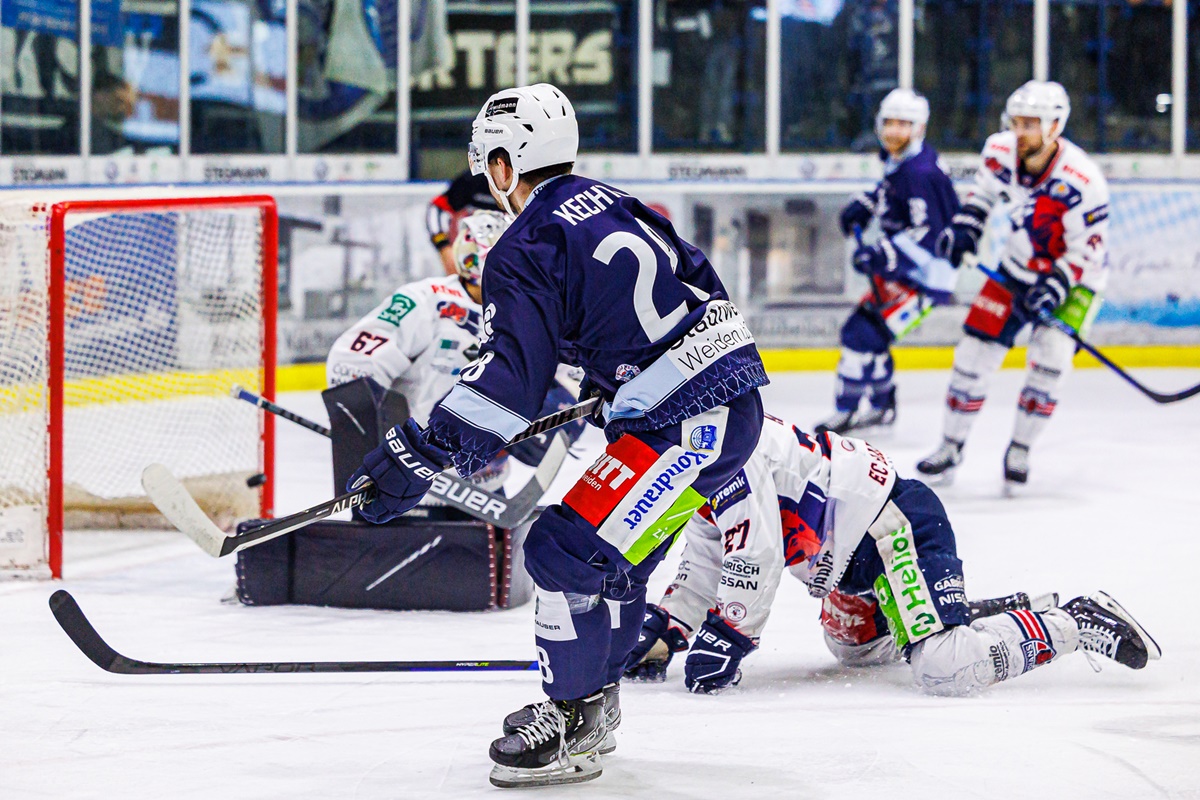 So kann es weitergehen: Blue Devils gewinnen erstes Spiel gegen die Hannover Indians