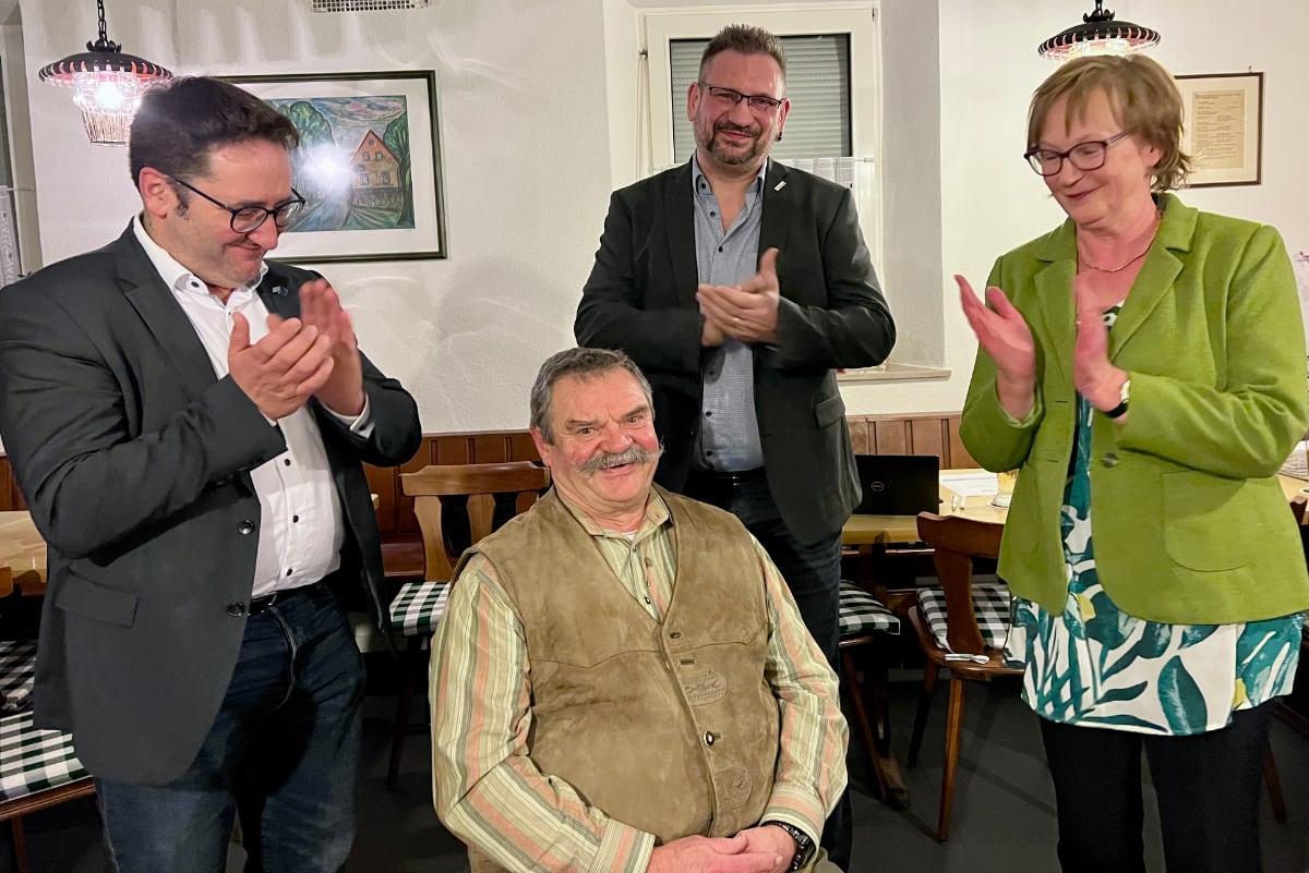Zweifache Ehre für engagierten Freien Wähler