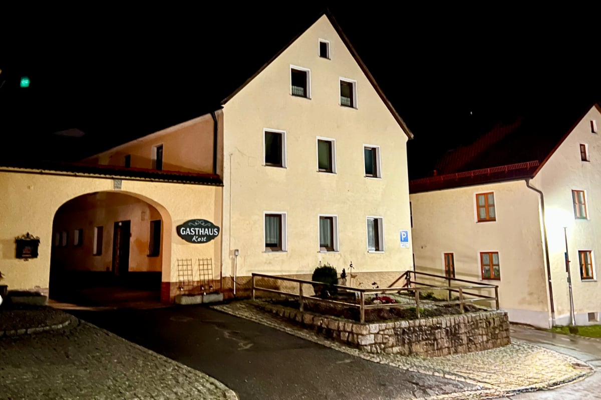 Gemeinderat Störnstein uneins: Ehemalige Gastwirtschaft als Wohnraum?