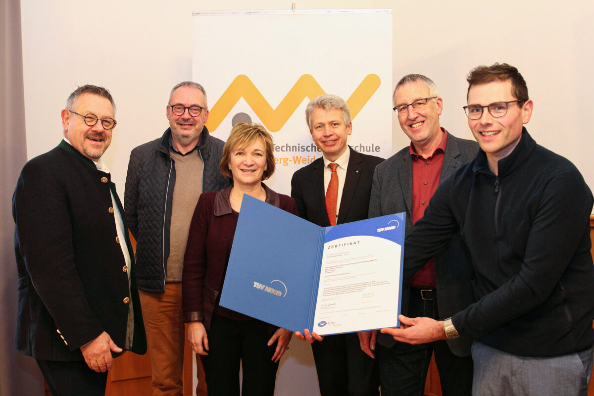 Die OTH hat als eine der ersten Hochschulen ein zertifiziertes Umweltmanagementsystem
