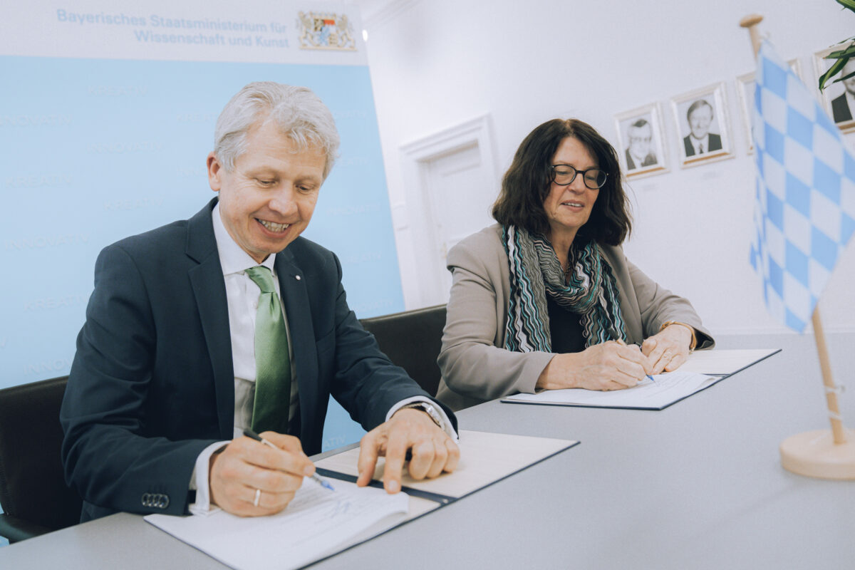 Startschuss für Zentrum Hochschule und Nachhaltigkeit Bayern