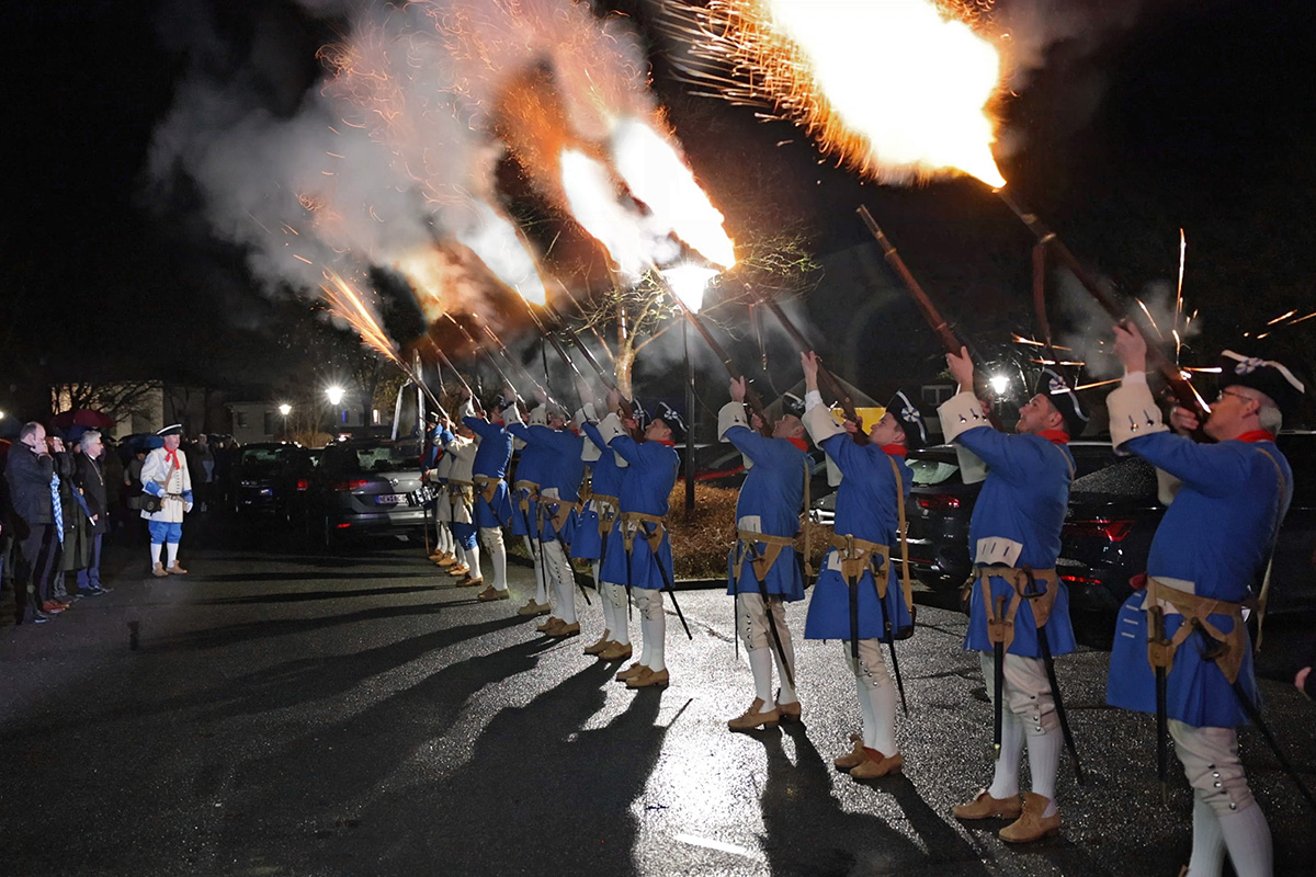 Bombastischer Start in ein gigantisches Festjahr: Festkommers zu 1075 Jahren Floß