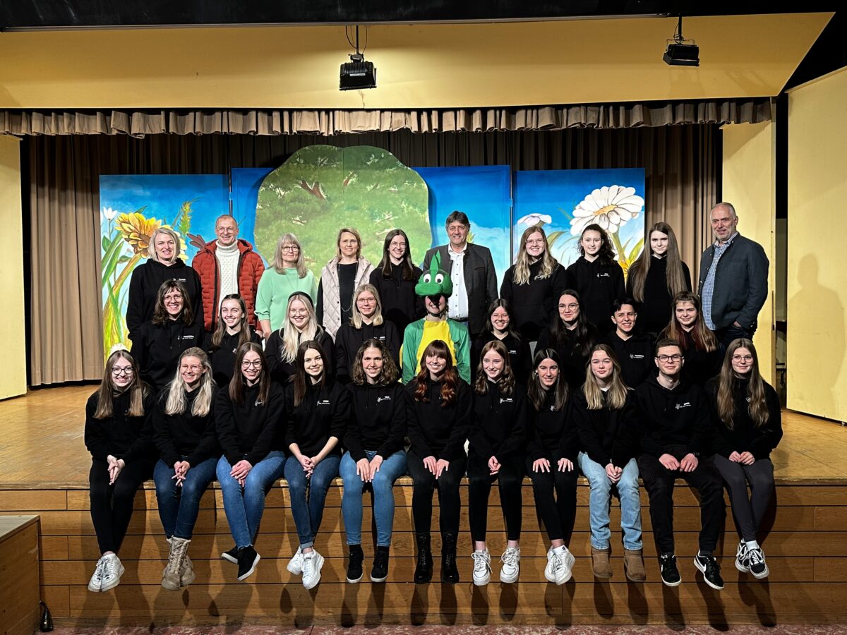 Tabaluga verschenkt Glück<br>Sponsoren unterstützen Musicalteam