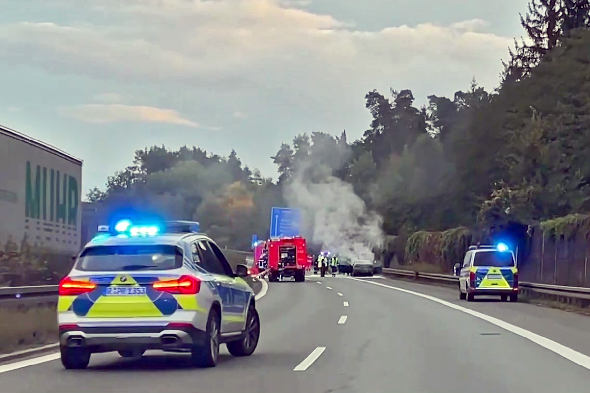 Unterwegs mit der Verkehrspolizei Weiden: Auf der Jagd nach Verkehrssündern