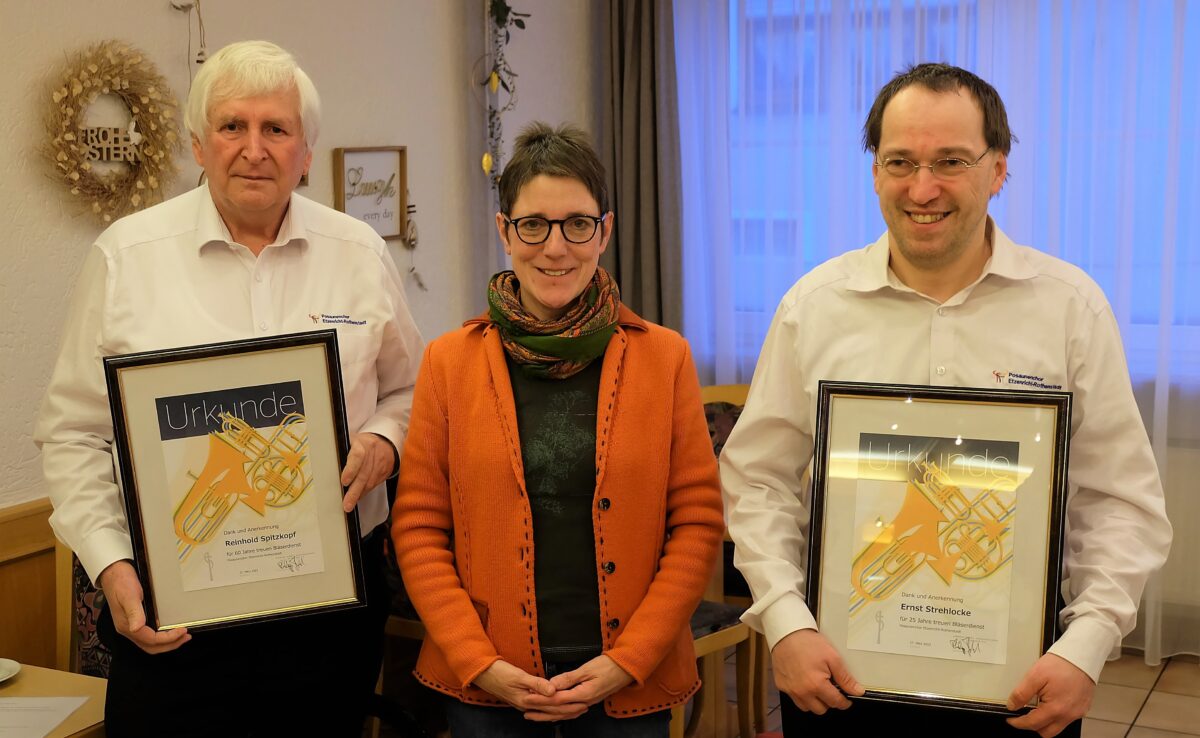 Nicht alltägliche Ehrung beim Posaunenchor
