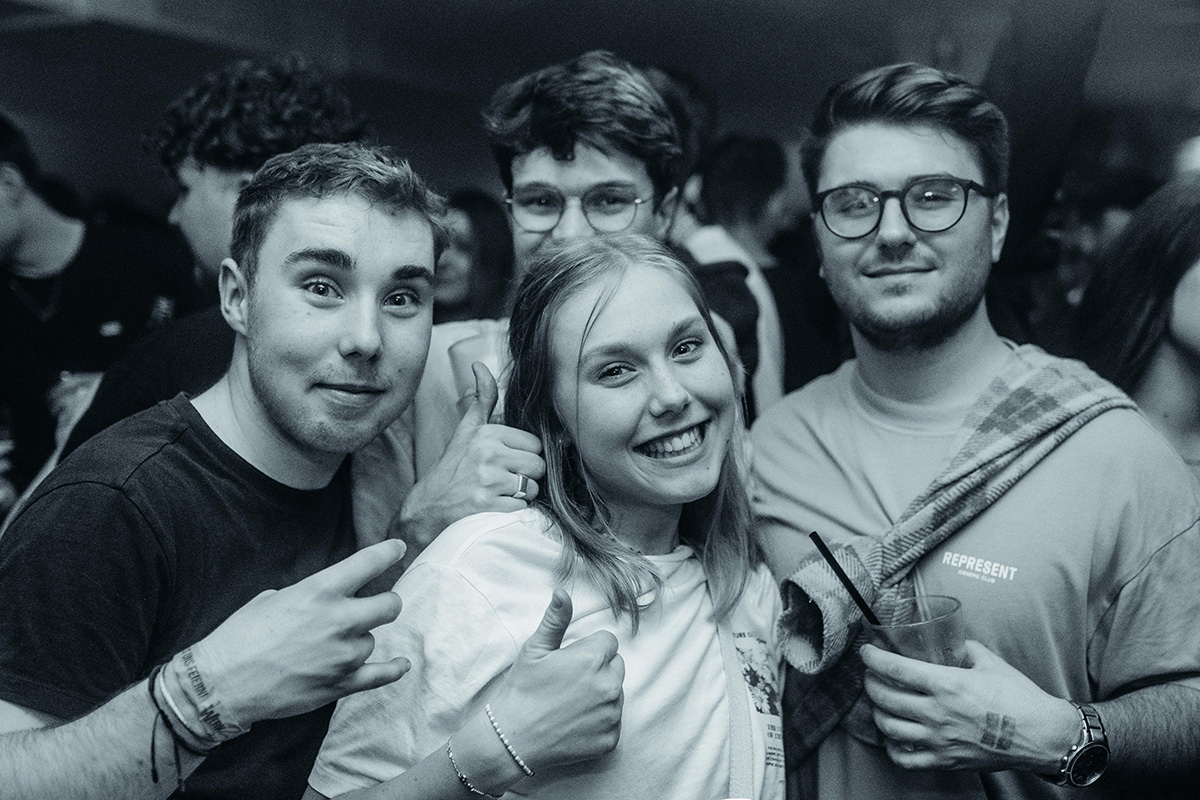 Bildergalerie: Heiße Partynacht mit fettem Hip Hop und RnB-Sound